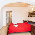 Karai Traditional House * Astypalaia