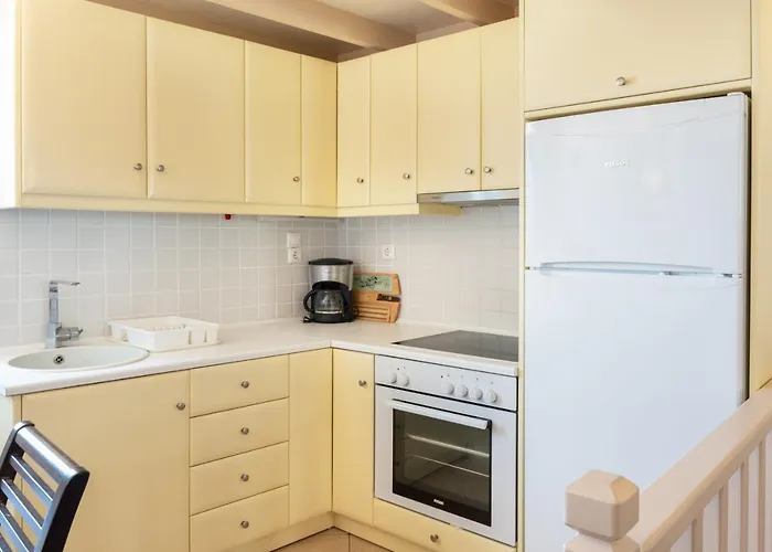 بيت للعطل Karai Traditional House